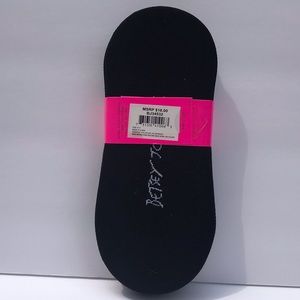 Betsey Johnson Accessories - NWT 5PK Betsy Johnson Black Footies Size 9-11 Betsey Johnson Accessories - NWT 5PK Betsy Johnson Black Footies Size 9-11